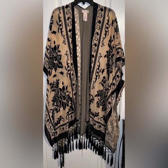 Free People Nightbird Kimono Black Cream Floral Fringe Boho OS NWOT - Picture 3 of 7